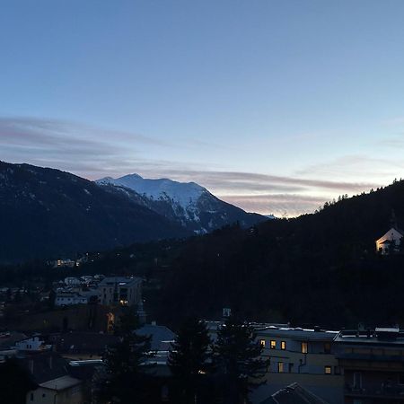 Geraeumiges Sonniges Apartment Mit Bergblick Imst Exterior foto